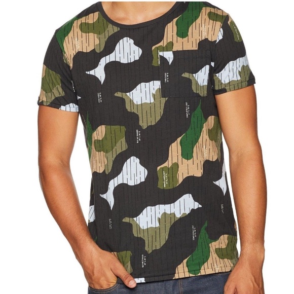 Scotch & Soda Men’s Short Sleeve Camo Tee - Picture 1 of 10